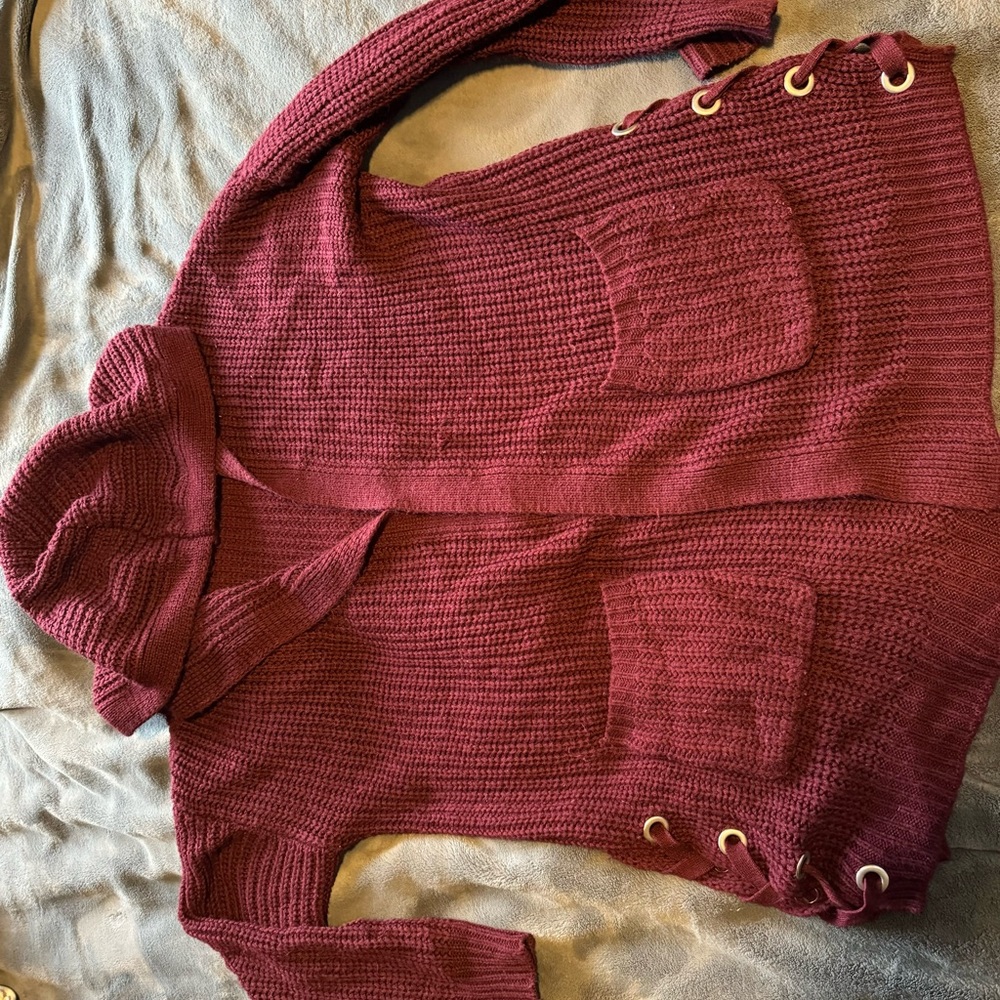 No boundaries sweater